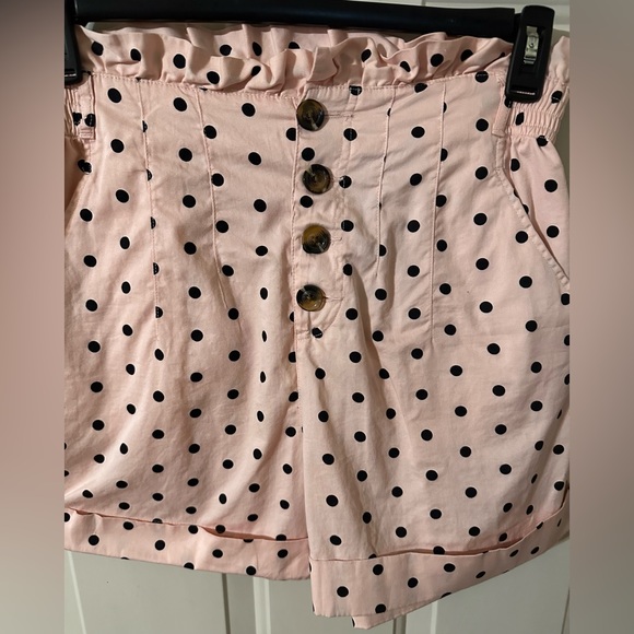 Who What Wear Pants - Who What Wear pink shorts with black polkadots
